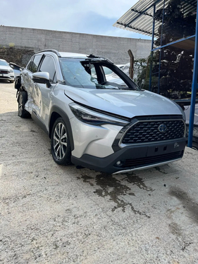 Sucata Toyota Corolla Cross 1.8 Hybrid 2022